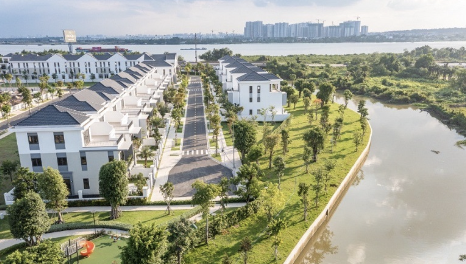 Novaland đề xuất sớm mở bán và đẩy nhanh tiến độ các dự án Aqua City tại Đồng Nai